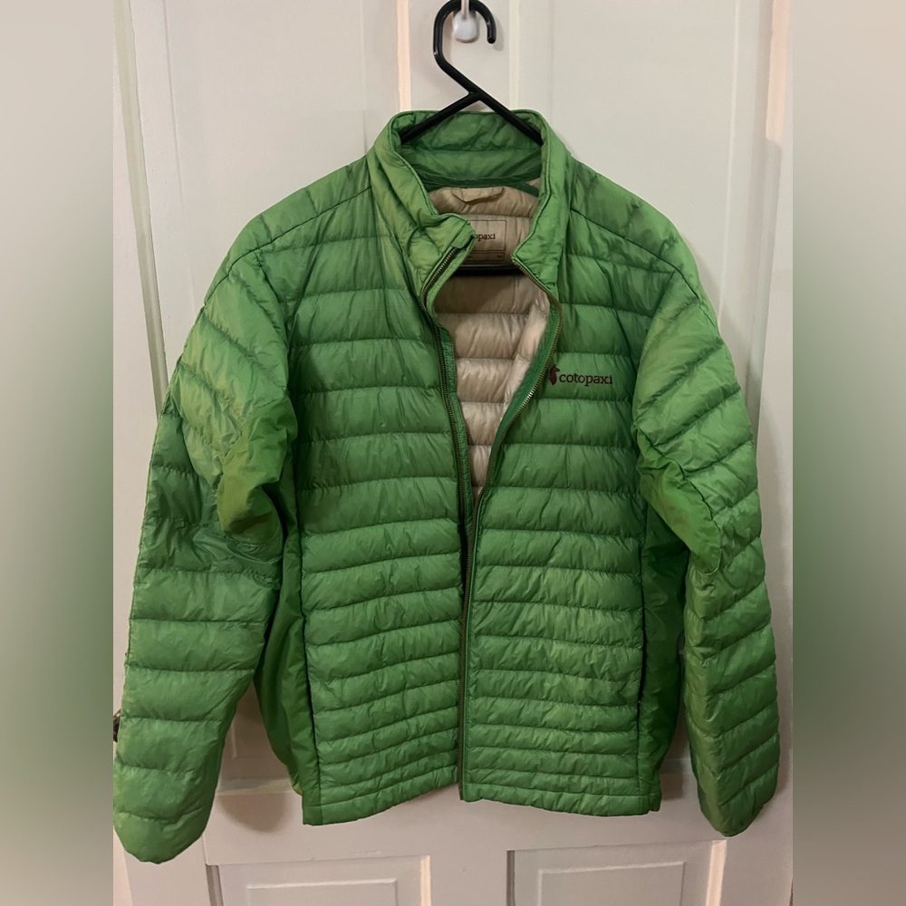 Cotopaxi Women’s or Men’s Fuego Green Jacket vintage. Color discontinued
